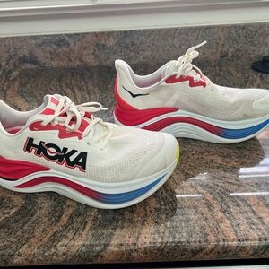 Hoka Skyward X CARBON FIBER SuperTrainer
